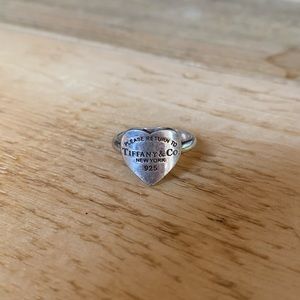 Tiffany & Co. Classic Heart Ring